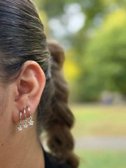 Drievoudige Oorbellen met Sterkristal – Staal - Lioraen - Sieraden