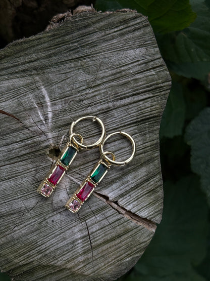 Gouden Hangende Oorbellen met Gekleurde Kristallen - Lioraen - Sieraden