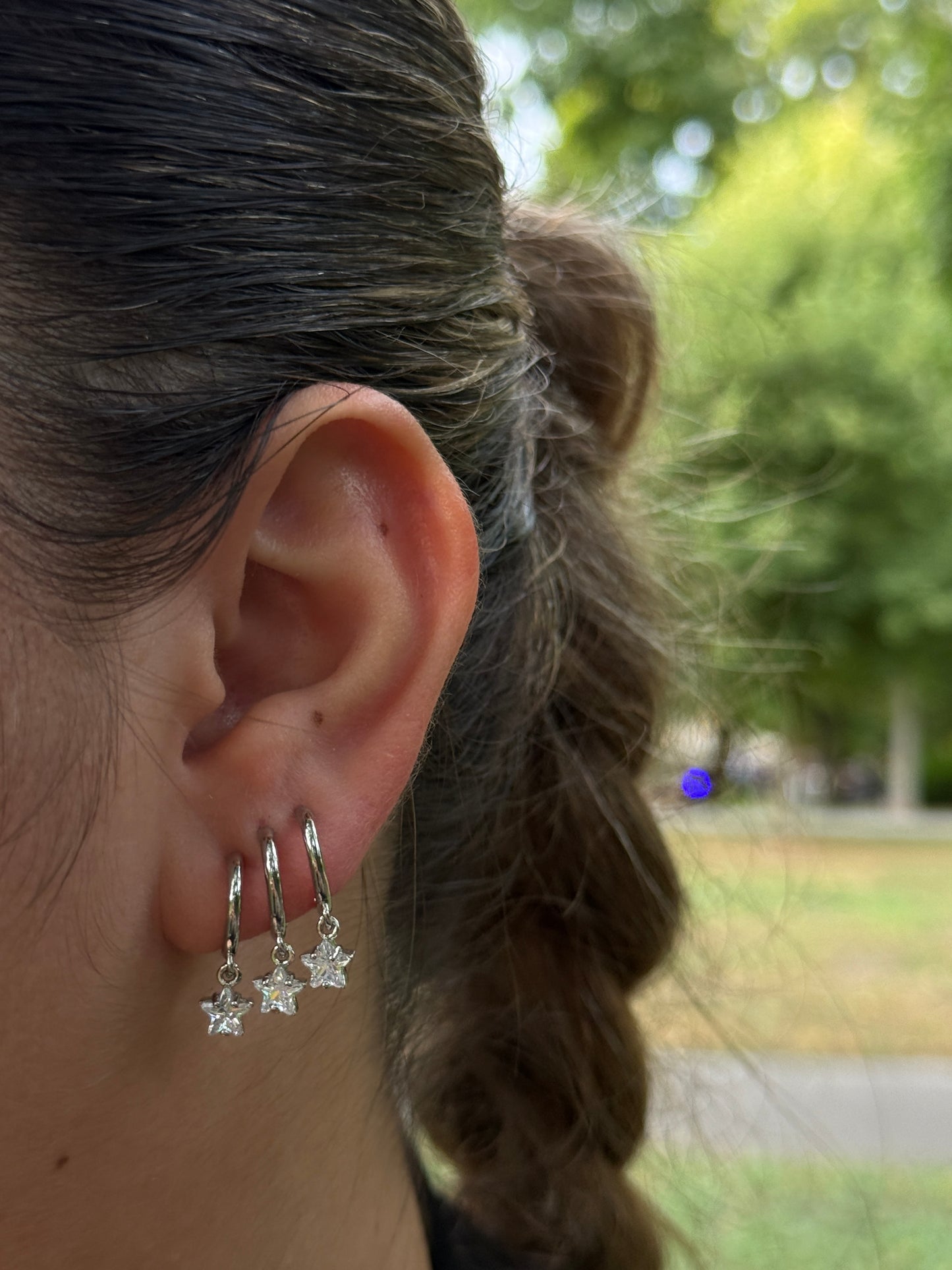 Drievoudige Oorbellen met Sterkristal – Staal - Lioraen - Sieraden